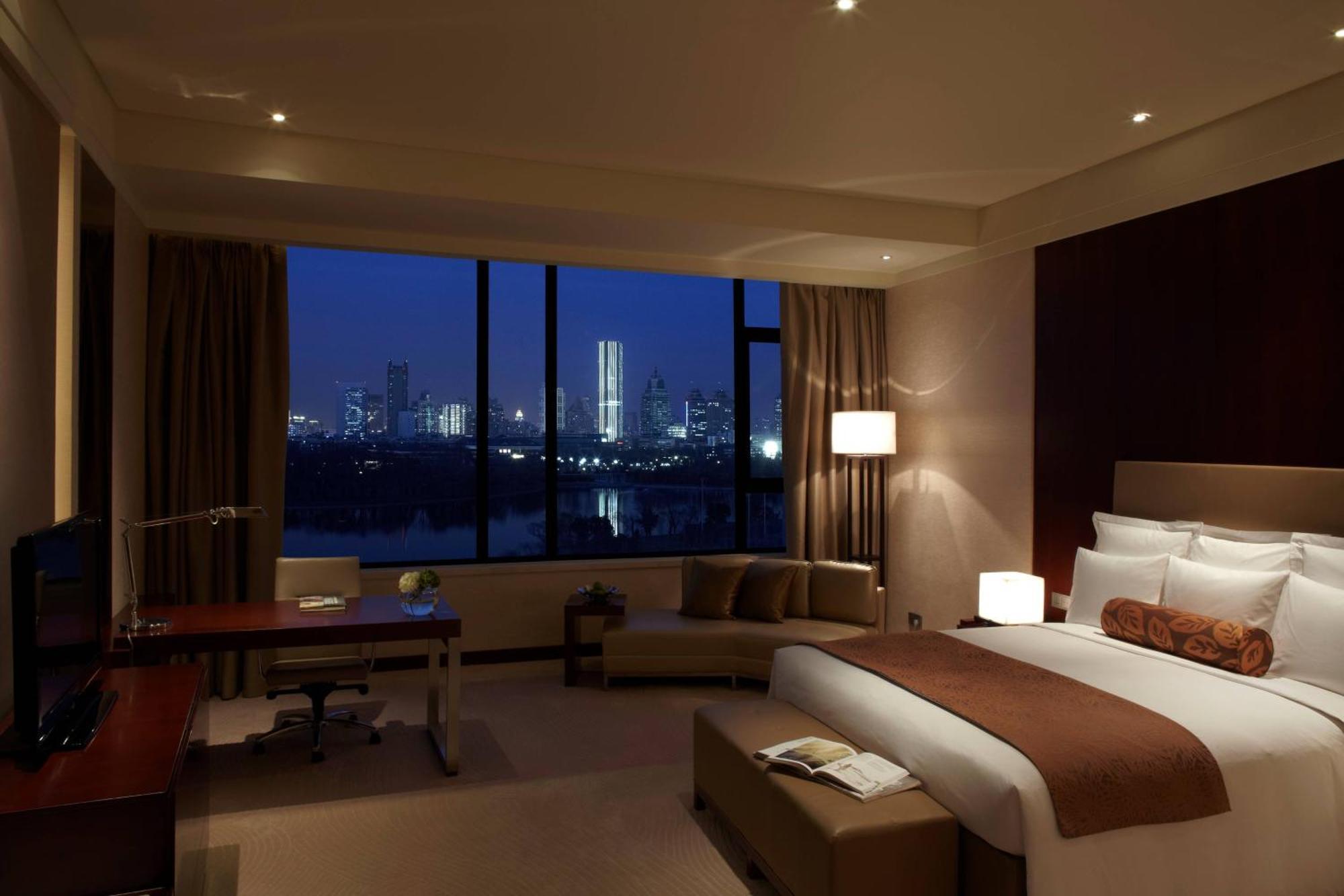 Renaissance Tianjin Lakeview Hotel Exteriör bild
