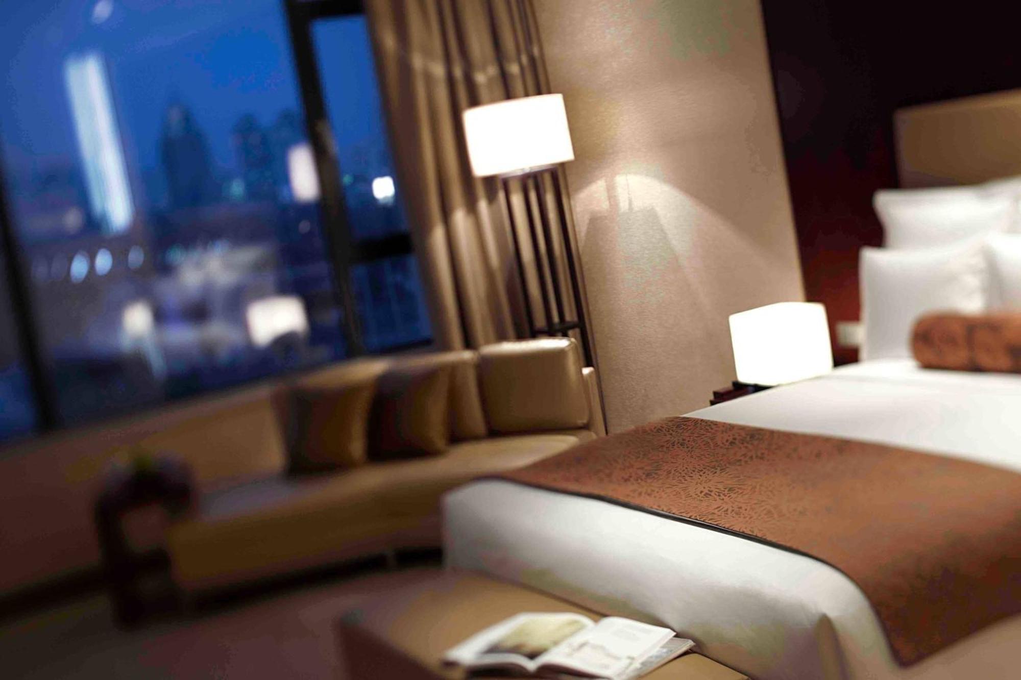 Renaissance Tianjin Lakeview Hotel Exteriör bild